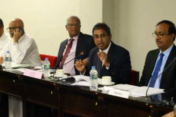 බදු වැඩි කිරීමත් අදාළ විශේෂ ගැසට් පත්‍ර හතරකට මුදල් කාරක සභාවේ අනුමැතිය..