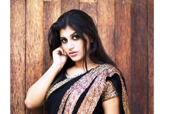 வீட்டில் பார்த்த மாப்பிள்ளையே ஓகே சொன்ன நடிகை யாஷிகா - மாப்பிள்ளை யார்? | Yashika Anand Announced Her Marriage In Tamil