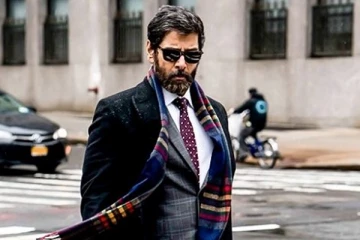 புதிதாக வந்த துருவ நட்சத்திரம் போஸ்டரில் இதை கவனித்தீர்களா..இதோ