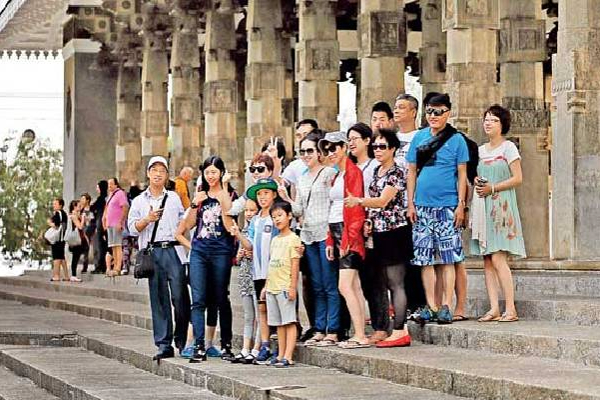 இலங்கைக்கு விரைவில் வரவுள்ள சீன மக்கள்! மஹிந்தவுக்கு உறுதியளித்த தூதர் | Chinese People Coming To Sri Lanka Soon Tourism