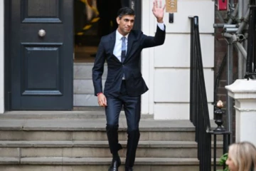 பிரித்தானியர்களின் மனதை வென்ற ரிஷி சுனக்! வெளியானது கருத்து கணிப்பு