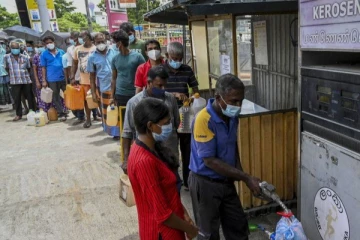 நாட்டில் ஏற்பட்டுள்ள நெருக்கடி; ஐந்து பிள்ளைகளை பெற அரசாங்கம் சட்டம் கொண்டுவரவேண்டும்!