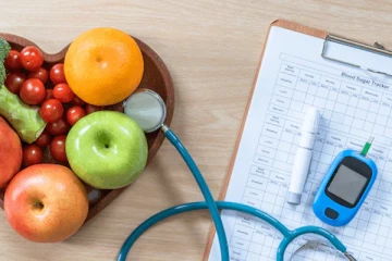 சர்க்கரை நோயாளிகள் இந்த 5 பழங்களை கட்டாயம் சாப்பிடலாம்