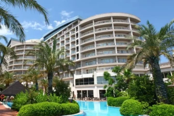 துருக்கிக்கு சென்ற 14 வயது பிரித்தானிய சிறுவனுக்கு நேர்ந்த கதி!