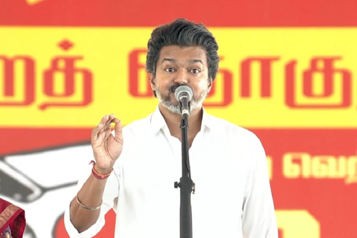 உங்கள் சொத்து கணக்கு எவ்வளவு காட்ட முடியுமா? சவால் விட்ட முதல்வர் விஜய் | Cm Vijay Challenge To Release Asset In Campaign