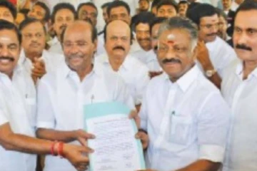 மூன்று தொகுதிகளில் நேருக்கு நேர் நேர் களம் காணும் பாமக மற்றும் காங்கிரஸ் கட்சிகள்