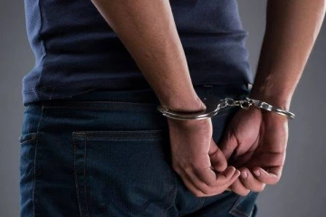 தனிமைப்படுத்தல் உத்தரவை மீறிய 52 பேர் கைது