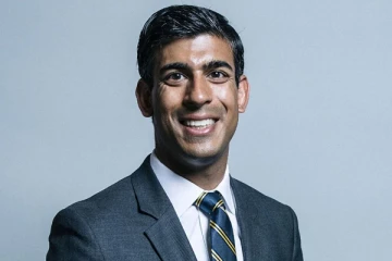 யார் இந்த ரிஷி சுனக் ? எப்படி பிரதமரானார்? இவரைப் பற்றிய சில சுவாரஸ்ய தகவல்கள் இதோ