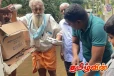 சந்நிதியான் ஆச்சிரமத்தால் வெள்ளத்தால் பாதிக்கப்பட்ட 225 பேருக்கு சமைத்த உணவு..!