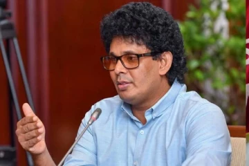 ‘ස්පා’ නමින් සම්බාහන පවත්වාගෙන යමින් අකටයුතුකම් කරන ආයතනවලට වැඩ වරදී ඇමති වසන්තගෙන් හෙළිදරව්වක්