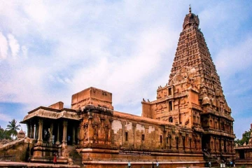 இதுவரை கண்டிராத பெரிய கோவிலின் அதிசயங்கள்!