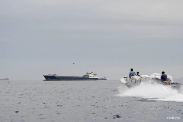 ஹார்முஸ் திறந்திருப்பதாக ட்ரம்ப்... முற்றுகை அமுலுக்கு வந்ததாக அமெரிக்க இராணுவம் எச்சரிக்கை