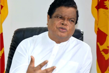 வெள்ளை பூண்டு   விவகாரம்;  பந்துலவிடம் சிஐடி விசாரணை