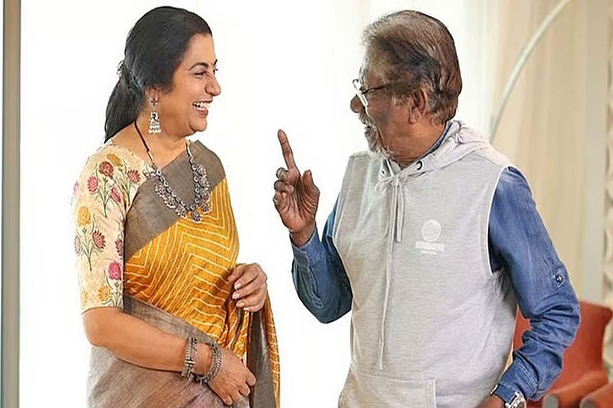 இயக்குனர் பாரதி ராஜாவிற்கும், ர எழுத்திற்கும் இப்படியொரு சீக்ரெட்டா? | Why Bharathiraja Keep Actress Name Starting Ra