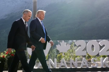 அமெரிக்க கனடிய தலைவர்களுக்கு இடையில் சந்திப்பு!