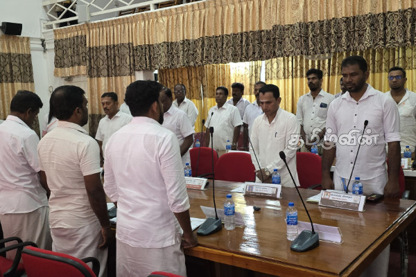மட்டக்களப்பில் தனியார் வகுப்புக்கள் தொடர்பில் புதிய கட்டுப்பாடு | Restrictions On Private Classes In Batticaloa