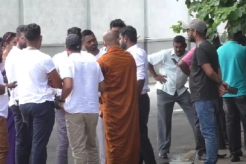 மீண்டும் களமிறங்கிய காலிமுகத்திடல் போராட்டக்காரர்கள்! (Video)