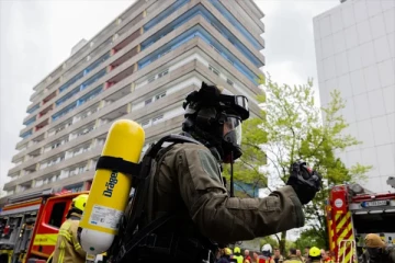 ஜேர்மனியில் வீடு ஒன்றிலிருந்து உதவி கோரி வந்த அழைப்பு: ஆபத்தில் சிக்கிக்கொண்ட அவசர உதவிக்குழுவினர்