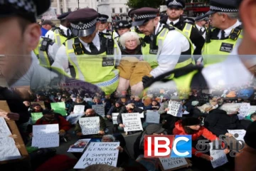 லண்டனில் பாரிய போராட்டம் 500 பேர் கைது