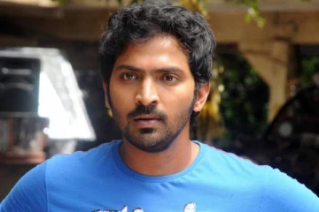 நடிகர் வைபவிற்கு 3 பசங்களா, இவர்கள் தானா?- இதுவரை பார்த்திராத புகைப்படம்