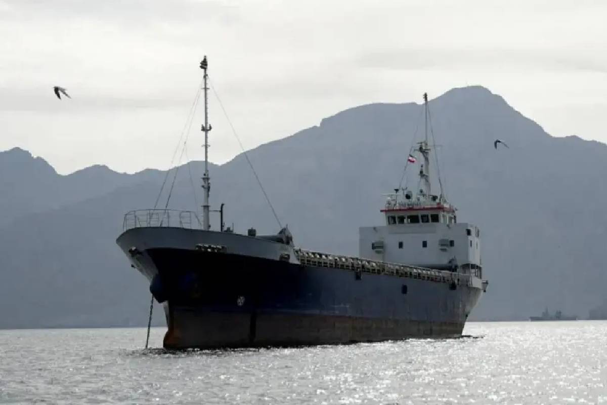 ஈரானுக்கு கடல் வழிப் போக்குவரத்து முற்றுகை ; அமெரிக்காவின் கடும் நடவடிக்கை | Sea Transport Blockade To Iran Us Tough Action
