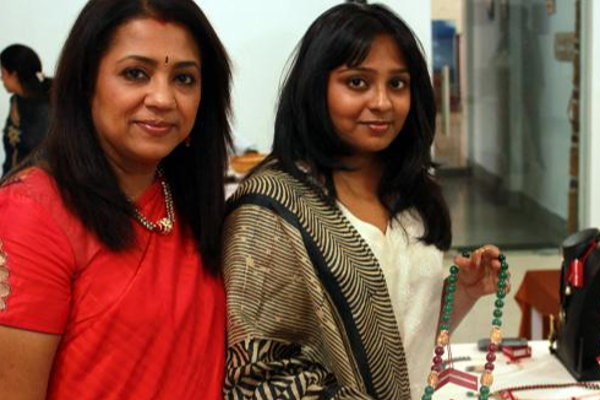 மகள்களை சினிமாவை விட்டு ஒதுக்கியும் பள்ளத்தில் குதித்த அப்பா பிரபலங்கள்.. இந்த விசயத்தில் கமல் உசாரு தான்.. | Fathers Did Not Like Their Daughters To Act