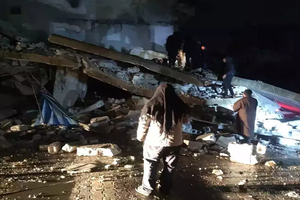 துருக்கி- சிரியா எல்லையில் பயங்கர நிலநடுக்கம்; 95 பேர் பலி! | Terrible Earthquake On Turkey Syria Border