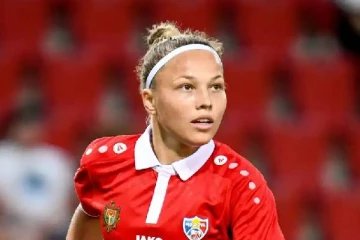 பிரபல ஐரோப்பிய நட்சத்திர வீரர் திடீர் மறைவு: கண்ணீரில் கால்பந்து உலகம்