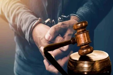 யாழில் வீதியில் சென்றவரிடம் கொள்ளை ; நீதிமன்றம் வழங்கிய உத்தரவு