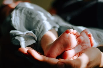 யாழில் ஒருவயது குழந்தை பரிதாப உயிரிழப்பு; பரிசோதனையில் கொரோனா உறுதி