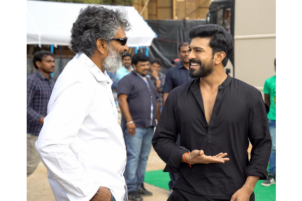 ராஜமௌலிக்கு ஹாலிவுட்டில் கிடைத்த வாய்ப்பு! RRR படத்தின் மூலம் நடந்த பெரிய விஷயம் | Ss Rajamouli Signs Hollywood Talent Agency