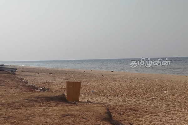வெளிநாட்டு சுற்றுலாப் பயணிகளை ஈர்க்கும் தாளையடி கடற்கரை....! | Thalayadi Beach Attracts Foreign Tourists