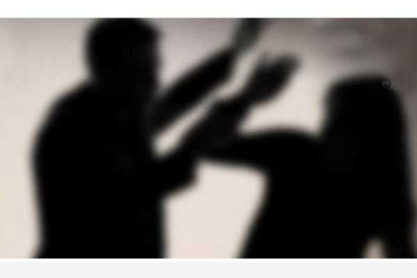 நிர்வாணமாக்கி உடலில் சூடு.. மனைவியை டார்ச்சல் செய்த கணவன்! - தமிழ்நாடு