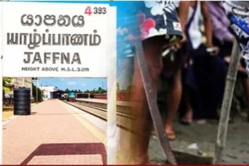 யாழில் நடுவீதியில் இளைஞனுக்கு நடத்தப்பட்ட கொடூரம்; வசமாக பிடிபட்ட சந்தேகநபர்கள்