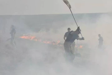 குடியிருப்புகளில் இருந்து மக்கள் வெளியேற்றம்... ஜன்னல்களை மூட வலியுறுத்தல்: பிரித்தானியாவில் காட்டுத்தீ