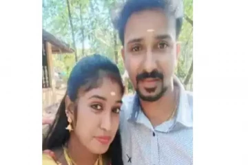 பல் துலக்காமல் முத்தம்.. அதட்டிய மனைவியை குத்திக்கொன்ற கணவர்!