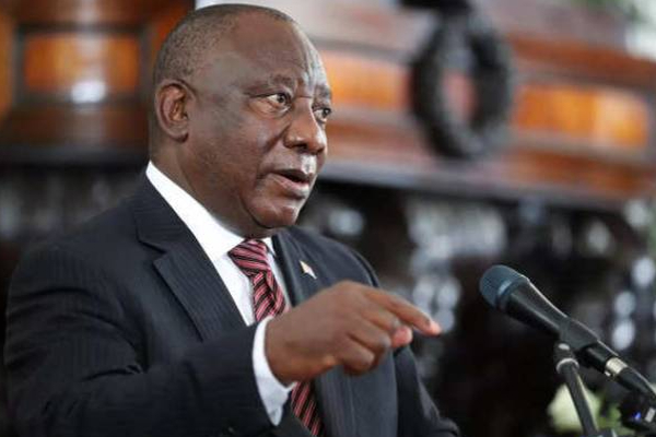 இலங்கைக்கு திடீரென விஜயம் மேற்கொண்ட வெளிநாட்டு ஜனாதிபதி | South Africa President A Sudden Visit To Sri Lanka