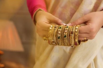 ரூ.52 ஆயிரத்தை கடந்த தங்கம் விலை - ஆடிப்போன மக்கள்!