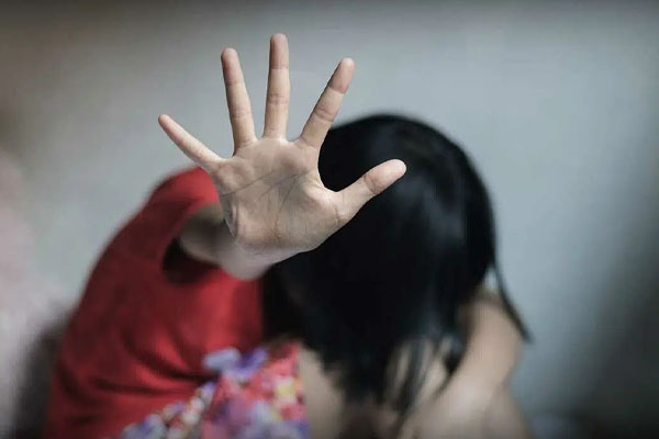11 வயது சிறுமியை வன்கொடுமை செய்த தேரர் | 11 Year Old Girl Was Raped By A Charioteer