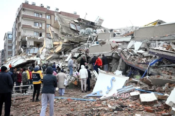 நிலநடுக்கத்தில் 41 ஆயிரத்தை கடந்த பலி எண்ணிக்கை; தொடரும் மீட்பு பணி!