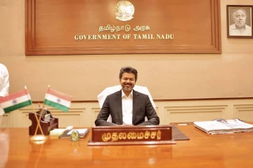 தமிழ்நாட்டின் இளம் முதலமைச்சர் யார் தெரியுமா? 4 வது இடத்தில் விஜய்