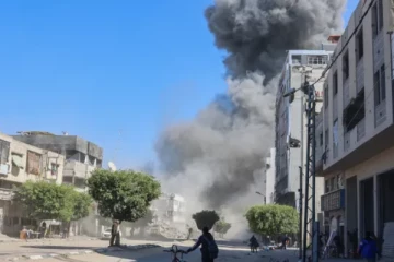 காசாவில் இஸ்ரேல் மீண்டும் தாக்குதல்; 30 பேர் உயிரிழப்பு