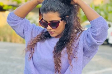 ஆணவத்தில் கோடிக்கு ஆசைப்படும் பிரபல நடிகை! தெருக்கோடிக்கு வருவது நிச்சயம்..