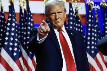 அமெரிக்காவில் 80,000 அரசு பணியிடங்களை இரத்து