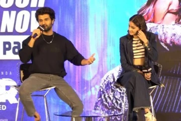 125 கோடி பட்ஜெட்டுக்கு ஆப்பு வைத்த விஜய் தேவரகொண்டா.. கண்டபடி விமர்சிக்கும் ரசிகர்கள்..