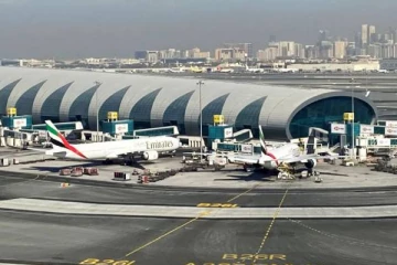 துபாய் சர்வதேச விமான நிலையத்தில் இருந்து மீண்டும் விமான சேவை ஆரம்பம்!