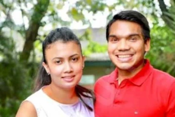 නාමල් රාජපක්ශගේ බිරිද ගේ ප්‍රංශයට යයි.. නාමල්ගෙනුත් විශේෂ ප්‍රකාශයක්..