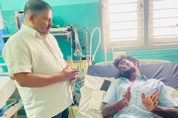 சட்டவிரோத மணல் அகழ்வைத் தடுக்க சென்றவர்கள் மீது தாக்குதல்: சம்மந்தப்பட்ட பகுதிக்கு அமைச்சர் விஜயம்(Video)