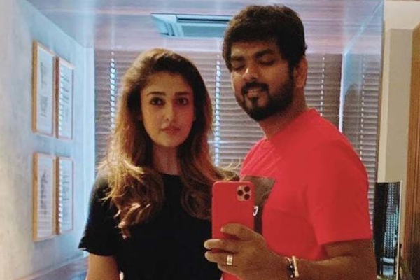 கோவிலுக்கு சென்ற இடத்தில் நயன்தாராவிற்கு காத்திருந்த இன்ப அதிர்ச்சி, புகைப்படத்துடன் இதோ | Nayanthara Vigensh Shivan At Chennai Temple