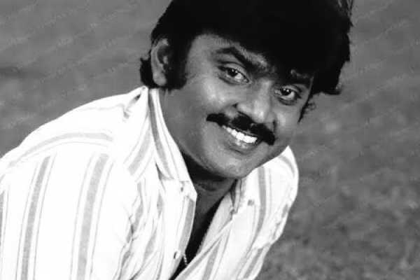 அந்த பொம்பள புள்ள இஷ்டத்துக்கு பேசுது!! கடுப்பான கேப்டன் விஜயகாந்த்.. | Dubbing Artist Rajendran Shares About Vijayakanth